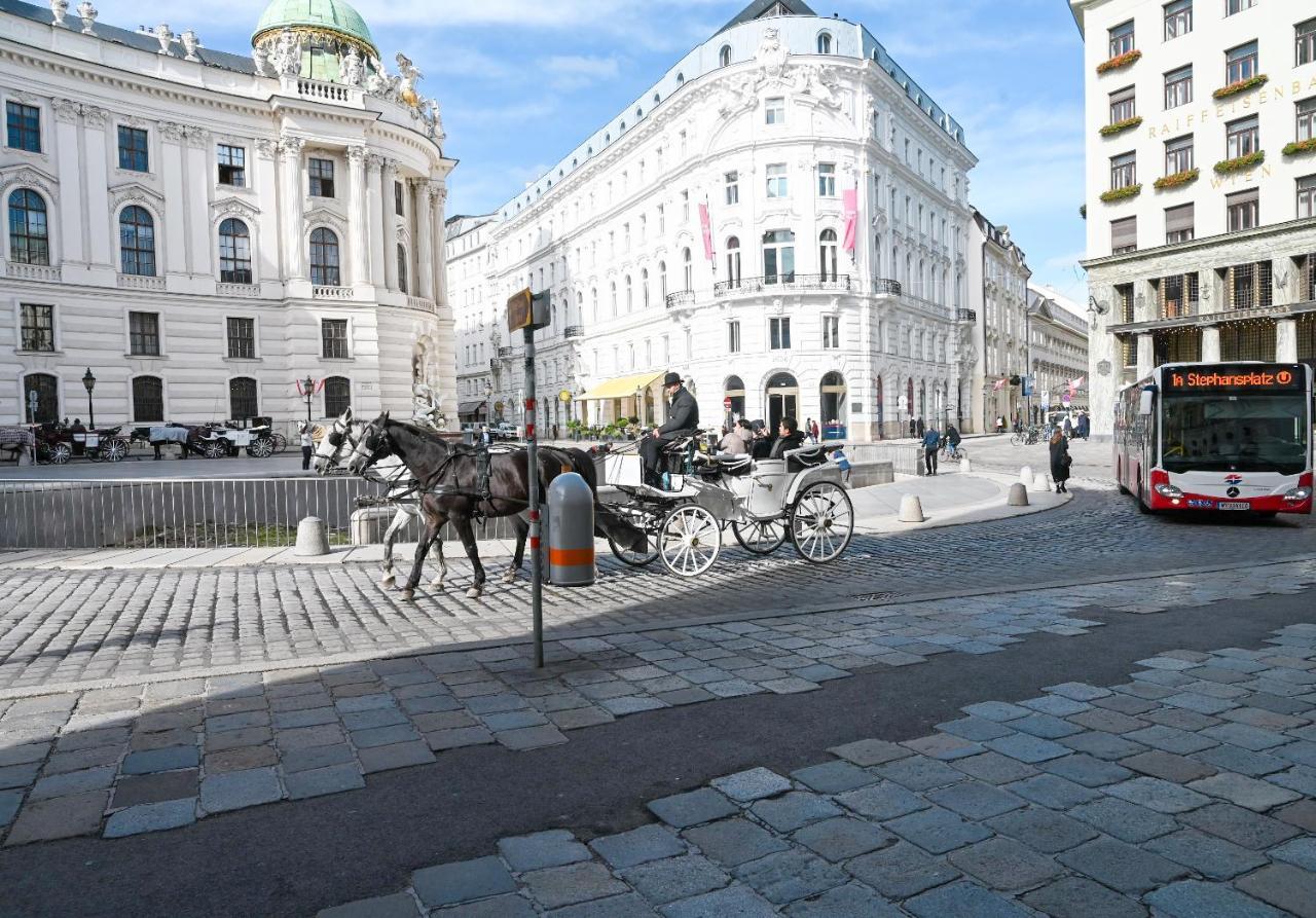 Delightful Hofburg Appartement *